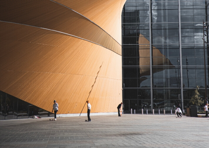 Building the architecture of the future cities