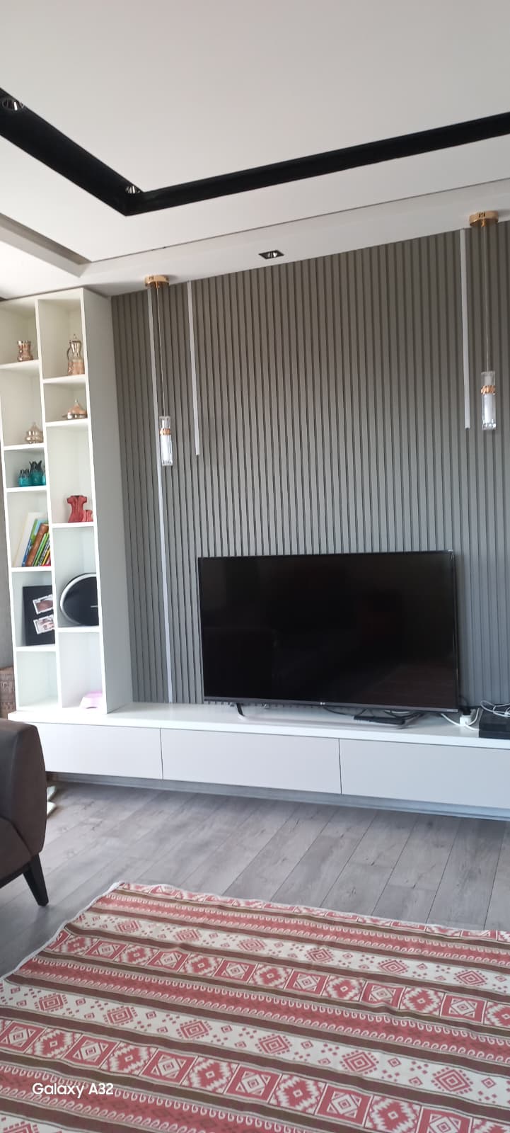 TV ÜNİTESİ UYGULAMA
